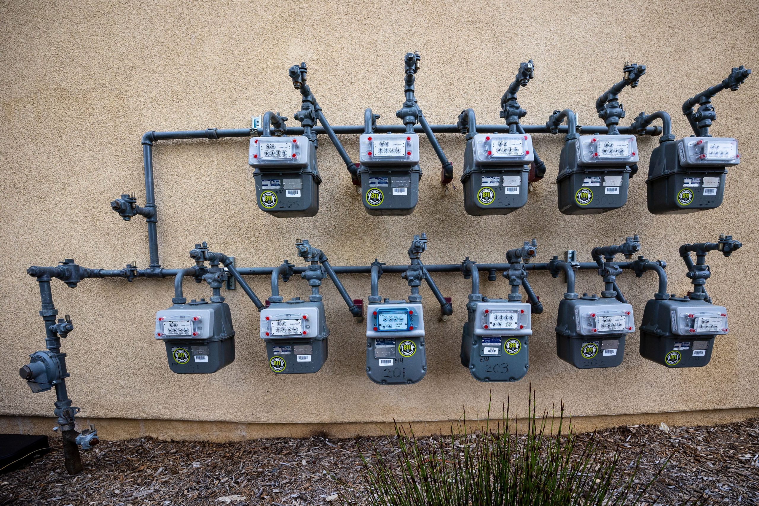 Installation compteurs gaz exterieure urbaine propre