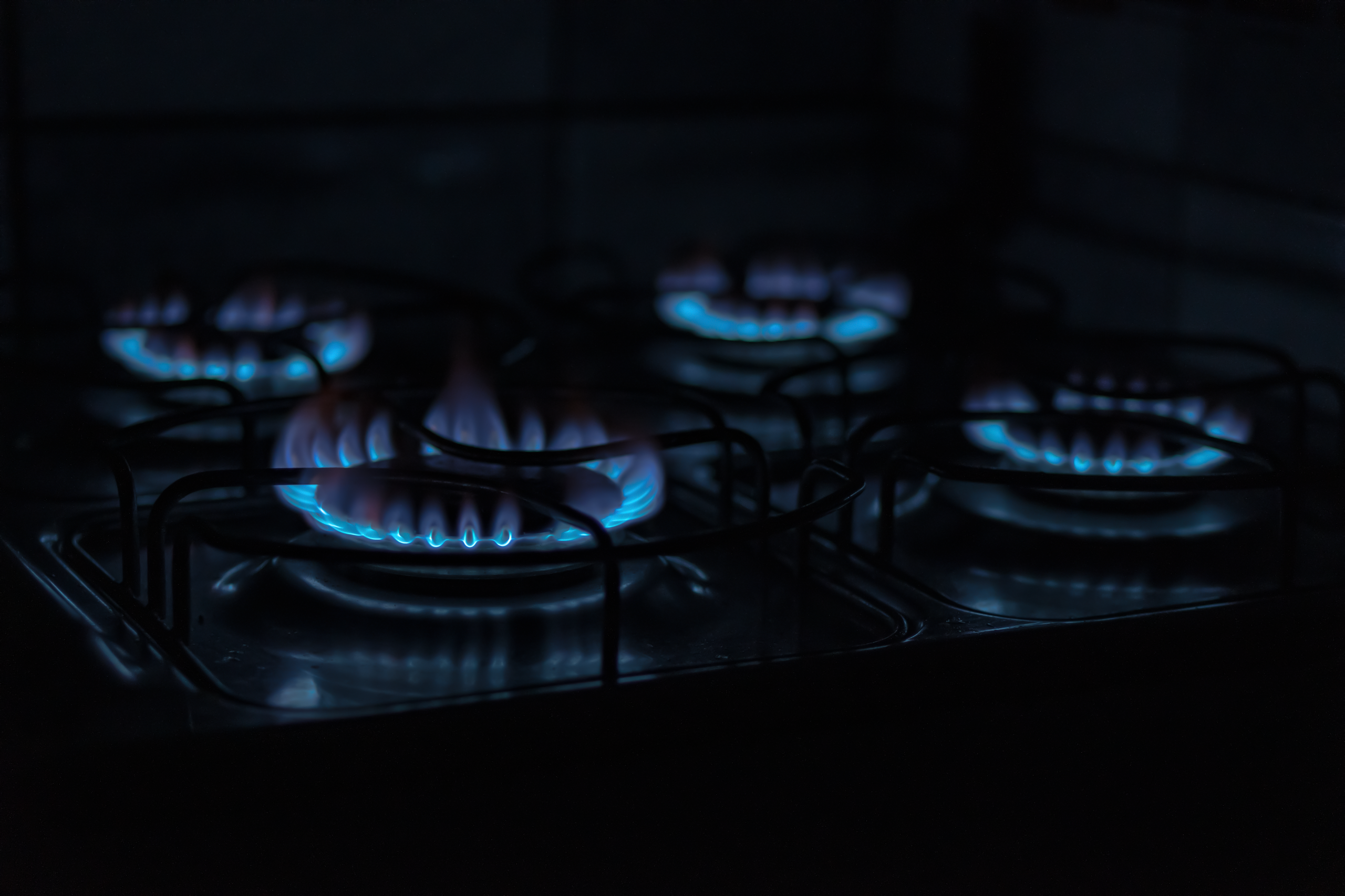Flammes bleues atmosphériques cuisinière gaz